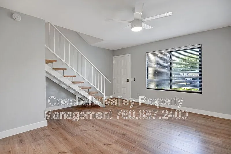 2 bed, 1.0 bath, 1152 sqft, $2,395 — Photo 3