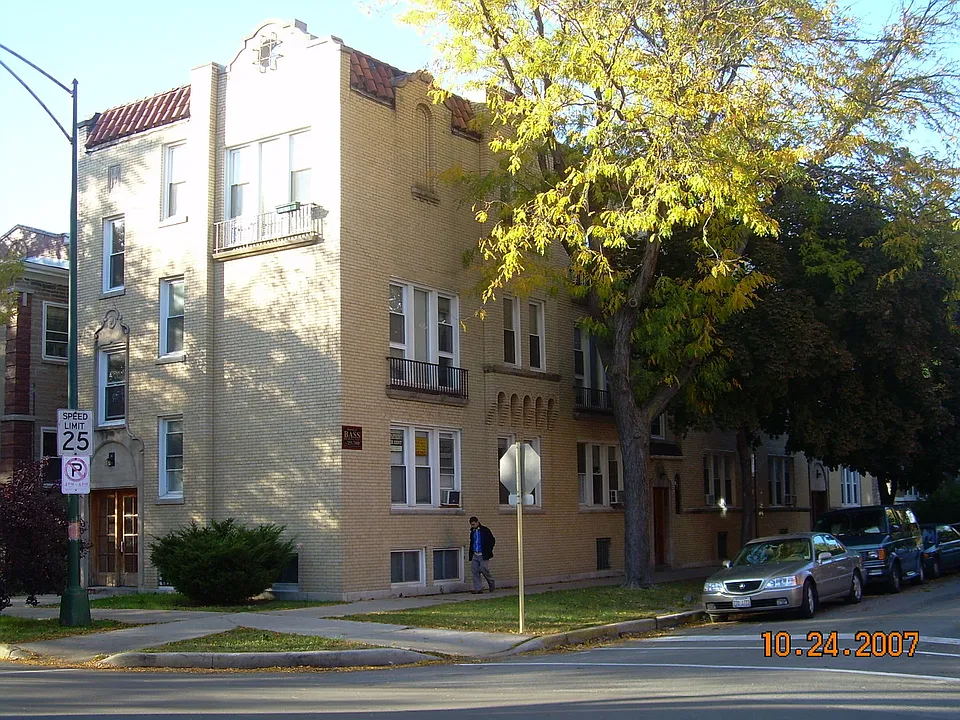 3300 W Wilson Ave #2