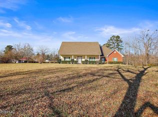 1805 Crisler Rd, Terry, MS 39170