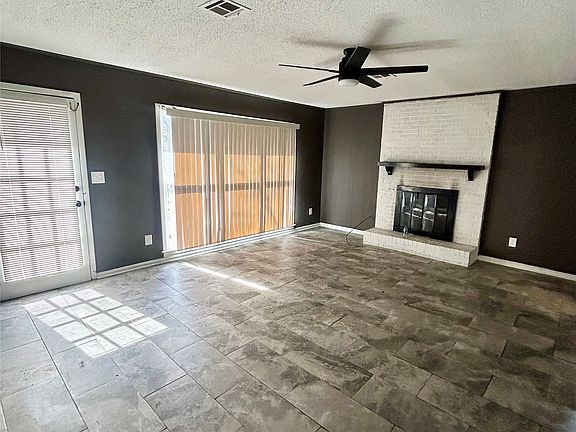 3rd image of 4079 Malabar Rd