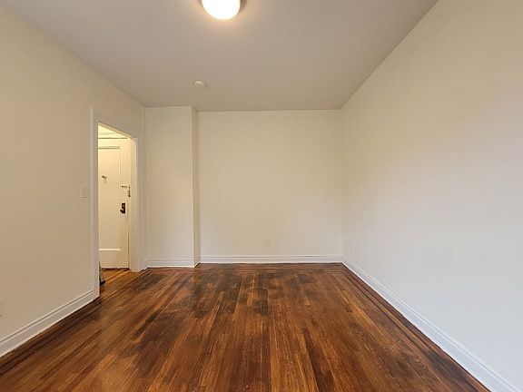 4th image of 25-23 31st Ave Unit D55