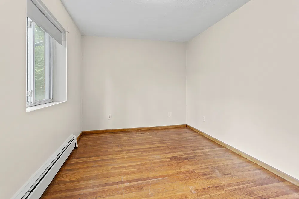 2 bed, 700 sqft, $2,575 — Photo 3