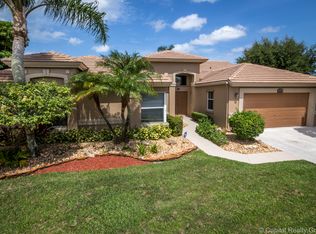 3732 Royal Cypress Ln, Lake Worth, FL 33467