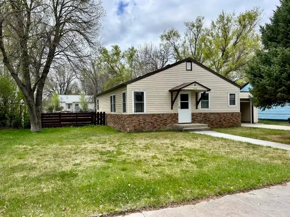 608 Park Ave, Worland, WY 82401