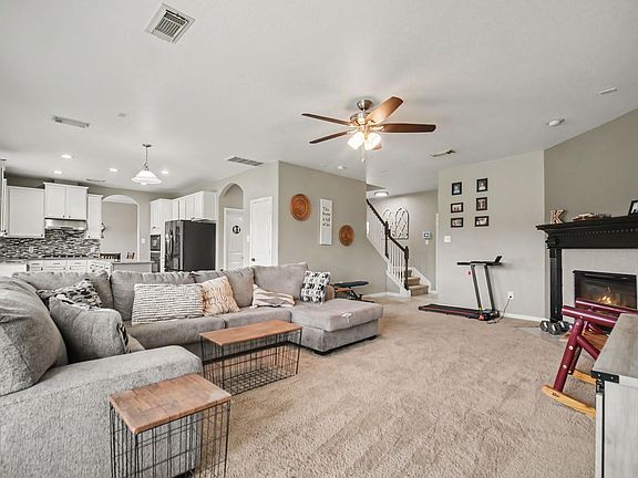 4th image of 2014 Orchard Spring Dr