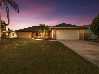 844 SE Celtic Avenue, Port Saint Lucie, FL, 34983