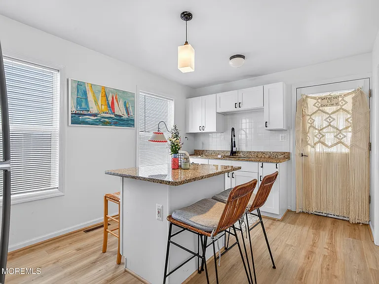 191 3rd Ave #1 — Photo 5