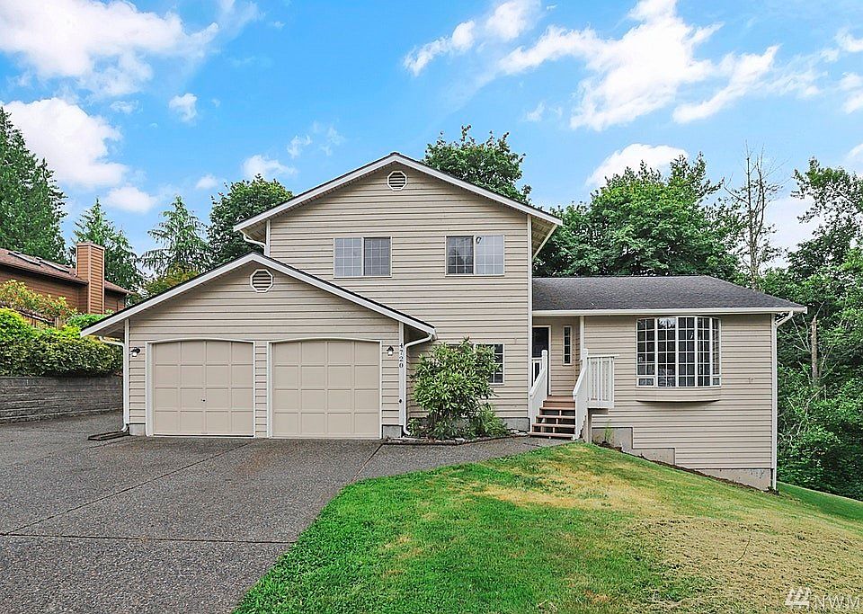 1st image of 4720 73rd Dr NE