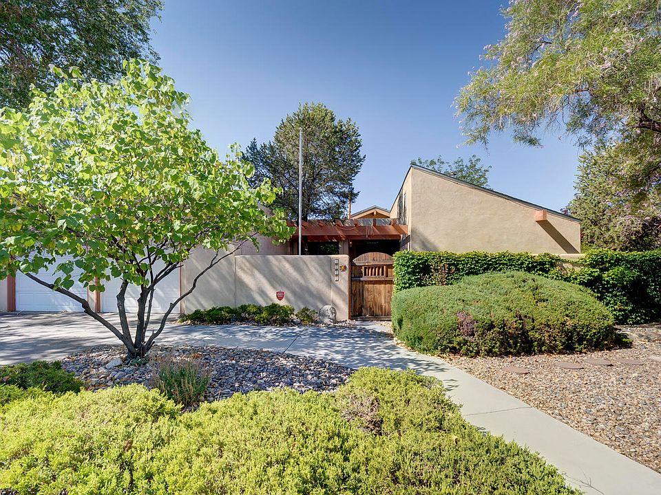 1st image of 9710 Camino Del Sol NE