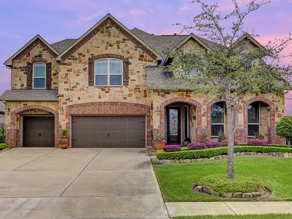 913 Ember Hills Ln, Friendswood, TX 77546