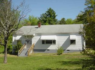 592 Wildwood Dr, Spartanburg, SC 29306