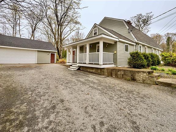 3rd image of 182 Hines Rd