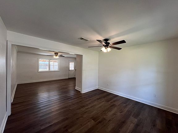 5th image of 8896 Cedar Springs Ave