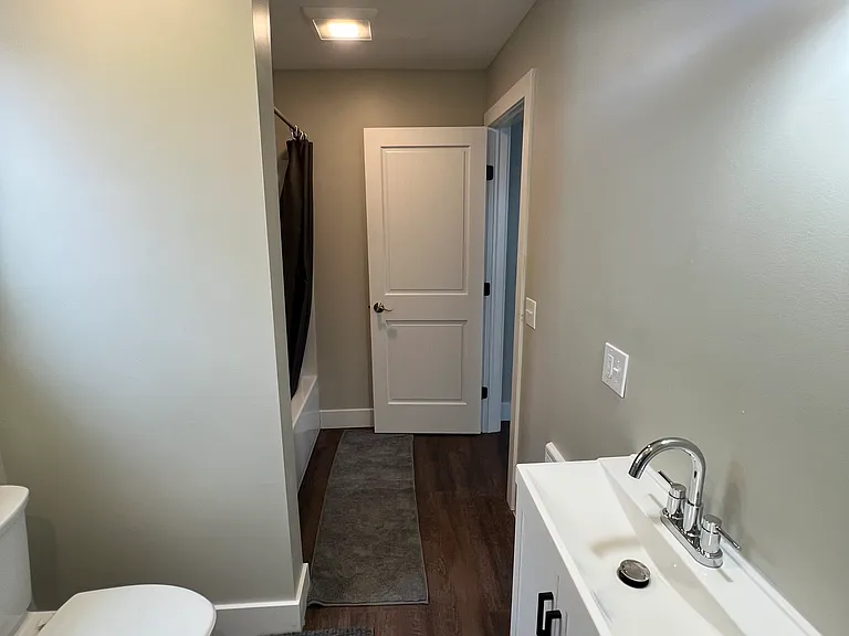 13 Columbia Ave — Photo 21