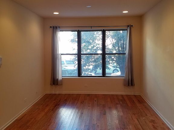 2nd image of 1753 W Berteau Ave #1