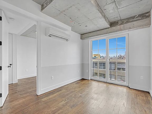 5th image of 31-21 30th St #3