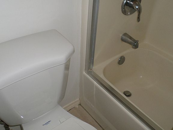 5th image of 2613 Muscatel Ave