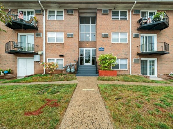 711 W Bridge St #869621