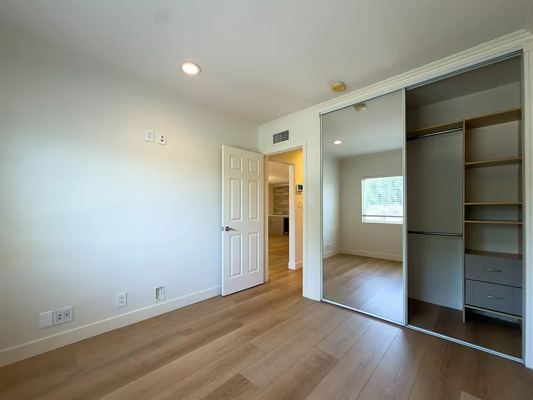 17631 Willard St — Photo 17