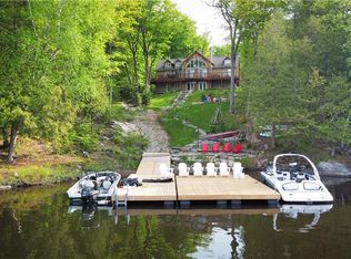 1235 Shea Rd, Muskoka Lakes, ON P0B 1M0