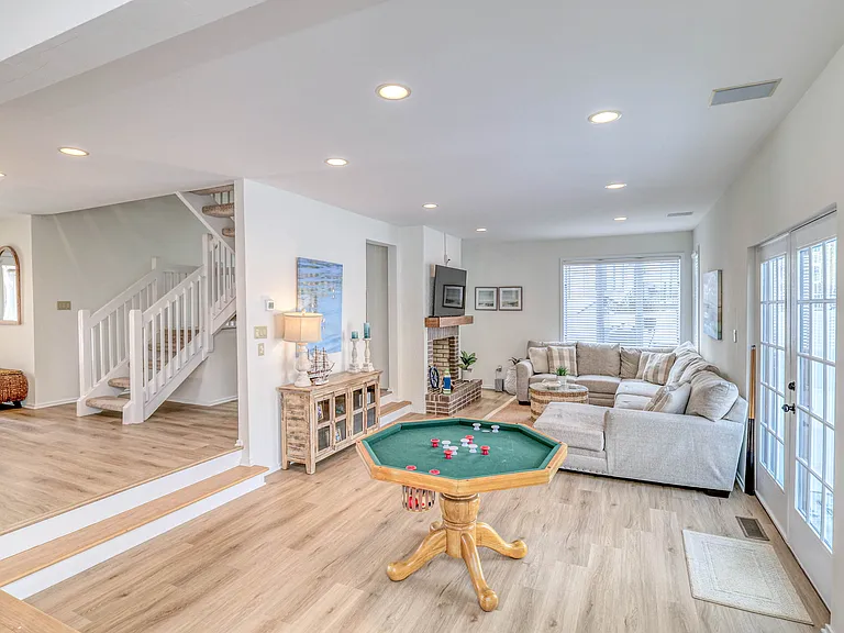 6 Brunswick Ct — Photo 18