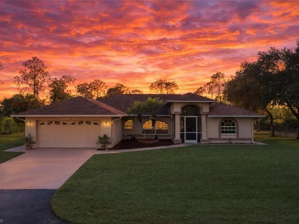 60 25th AVE NW, NAPLES, FL 34120
