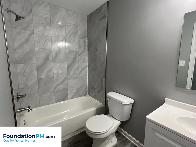 605 Howard Dr — Photo 9