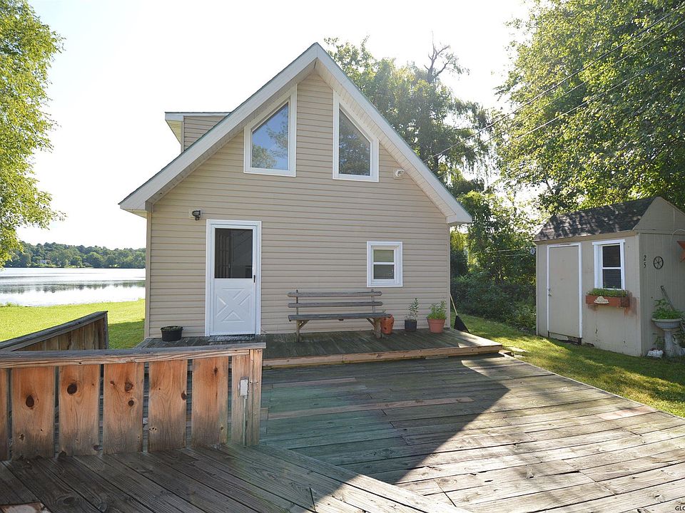 1st image of 25 Crailo Ln