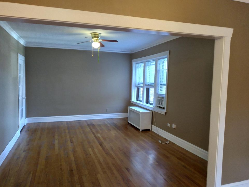 1st image of 622 Elgin Ave #2