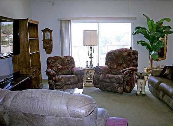 4th image of 6210 Escondido Dr #El