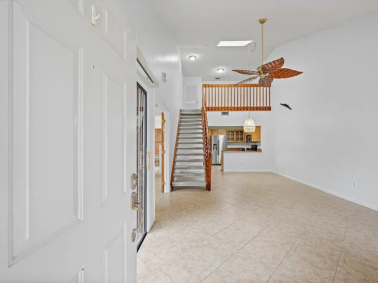 4163 Palm Bay Cir #C — Photo 2