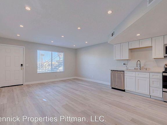 2nd image of 471 Rexford Dr APT 1