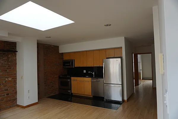 Rented by Compass | media 65