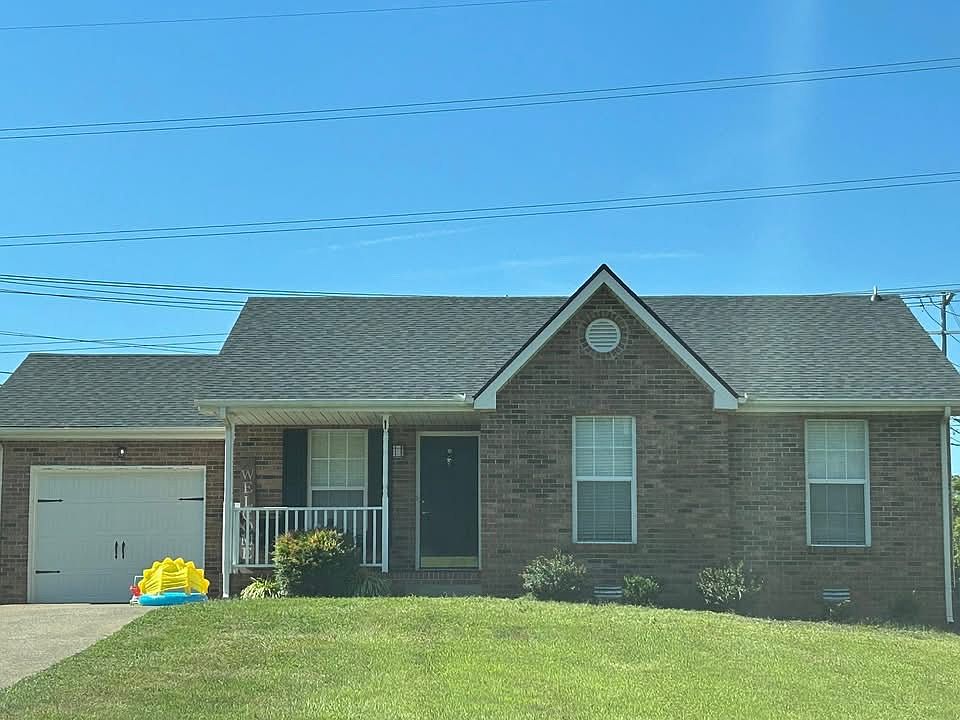 1st image of 200 Bradley Ct