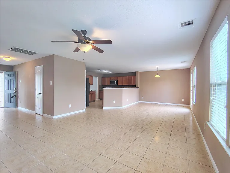 1206 Larks Trace Ln — Photo 6