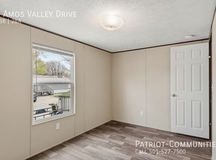 1 Amos Valley Dr, Springfield, IL 62702