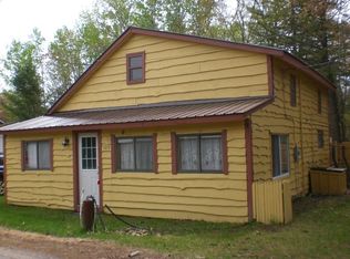 105 Grove Ave, Caroga Lake, NY 12032