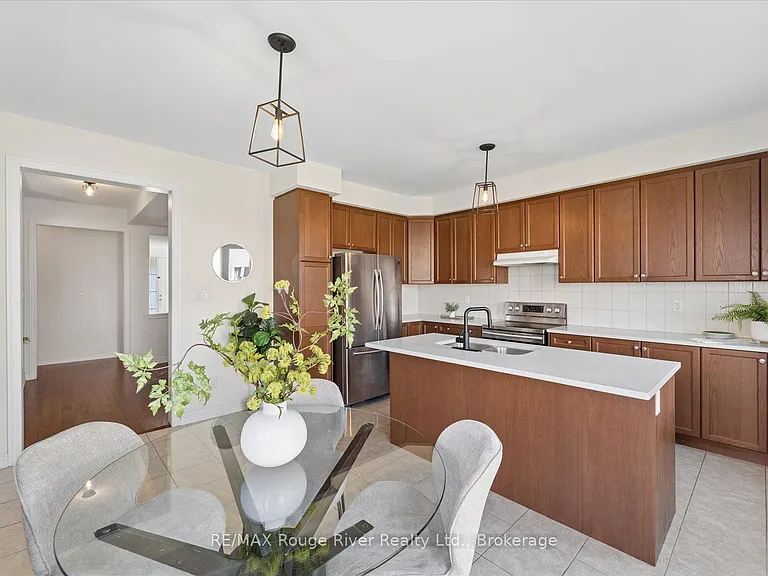 12 Bill Hutchinson Cres — Photo 26