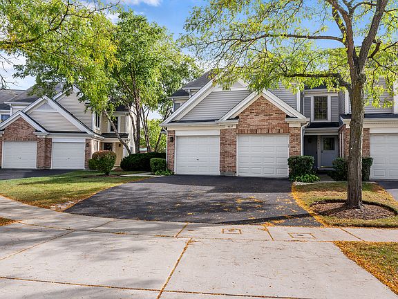 2nd image of 4827 Turnberry Dr