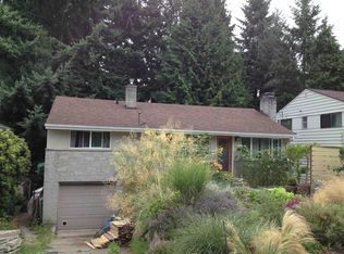 2736 NE 92nd St, Seattle, WA 98115