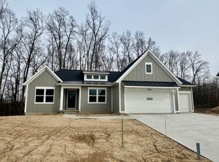 5964 Claymont Ct SE, Caledonia, MI