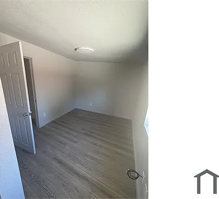 1272 N Airport Way — Photo 5