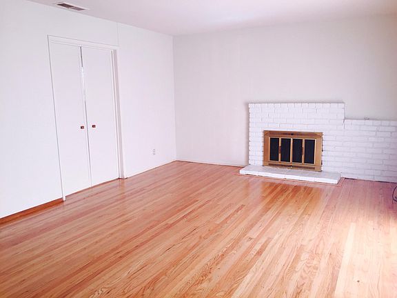 5th image of 1654 Longspur Ave