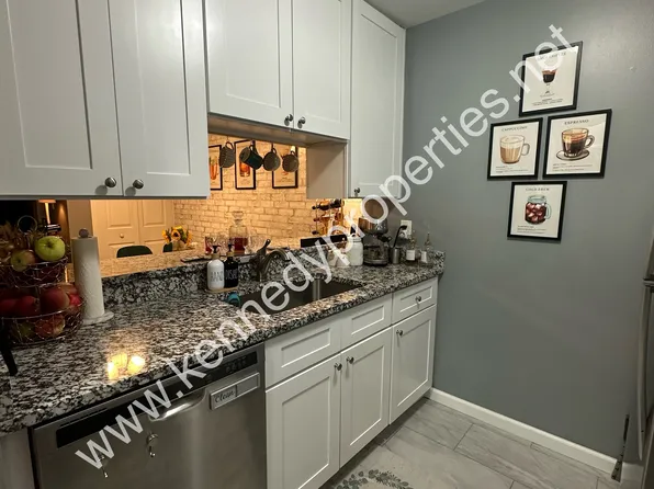 15075 Hubbard St APT 6, Livonia, MI 48154