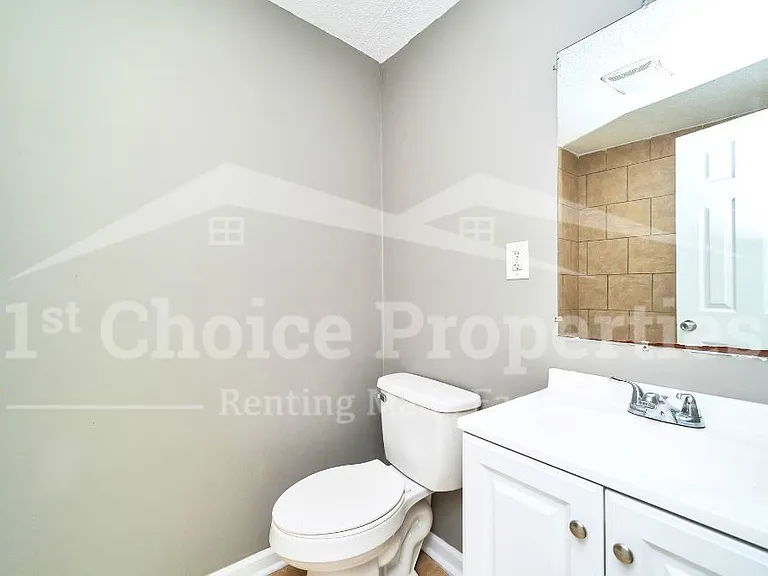 25 Kendall Ave — Photo 8
