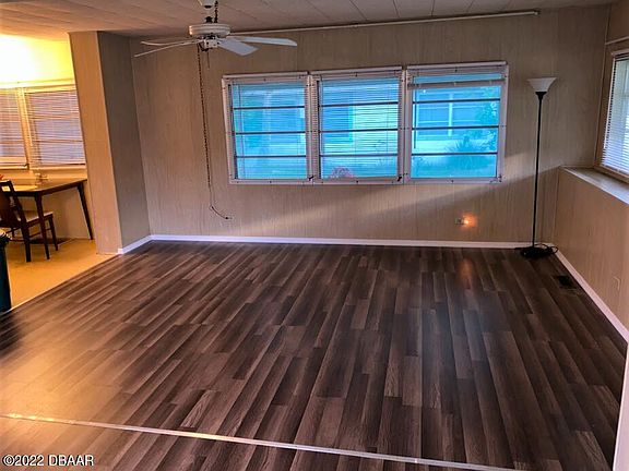 4th image of 5429 Pineland Ave