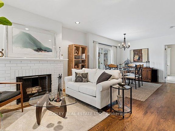 5th image of 487 Runnymede Rd