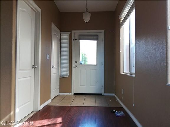 3rd image of 5047 Auburn Skyline Ave