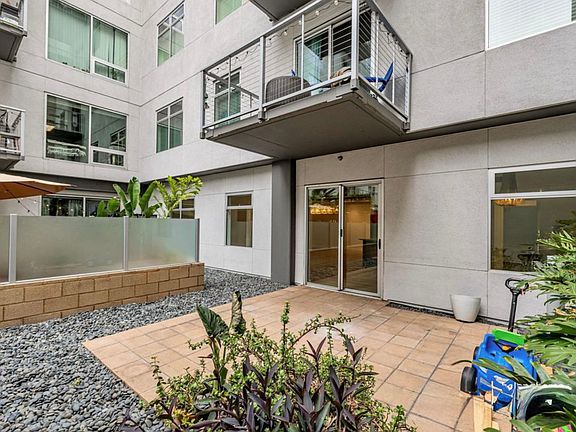 3rd image of 645 W 9th St APT 213