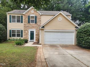 212 Chilmark Ridge Dr, Holly Springs, NC 27540